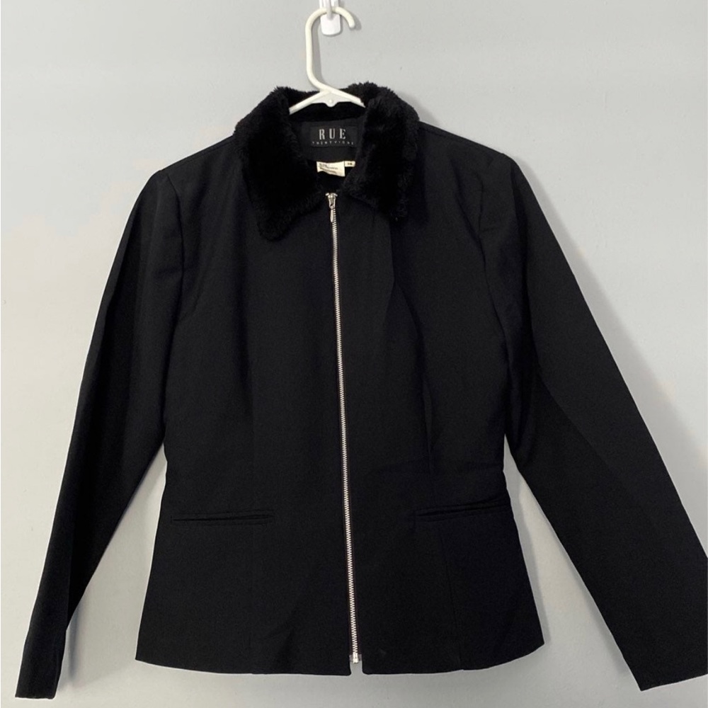 Black fur trim blazer 7/8